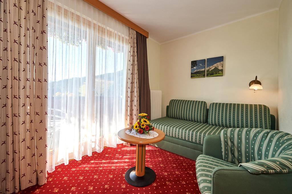 Hotel Jagdhof รัมเซา อัม ดาคชไตน์ ภายนอก รูปภาพ
